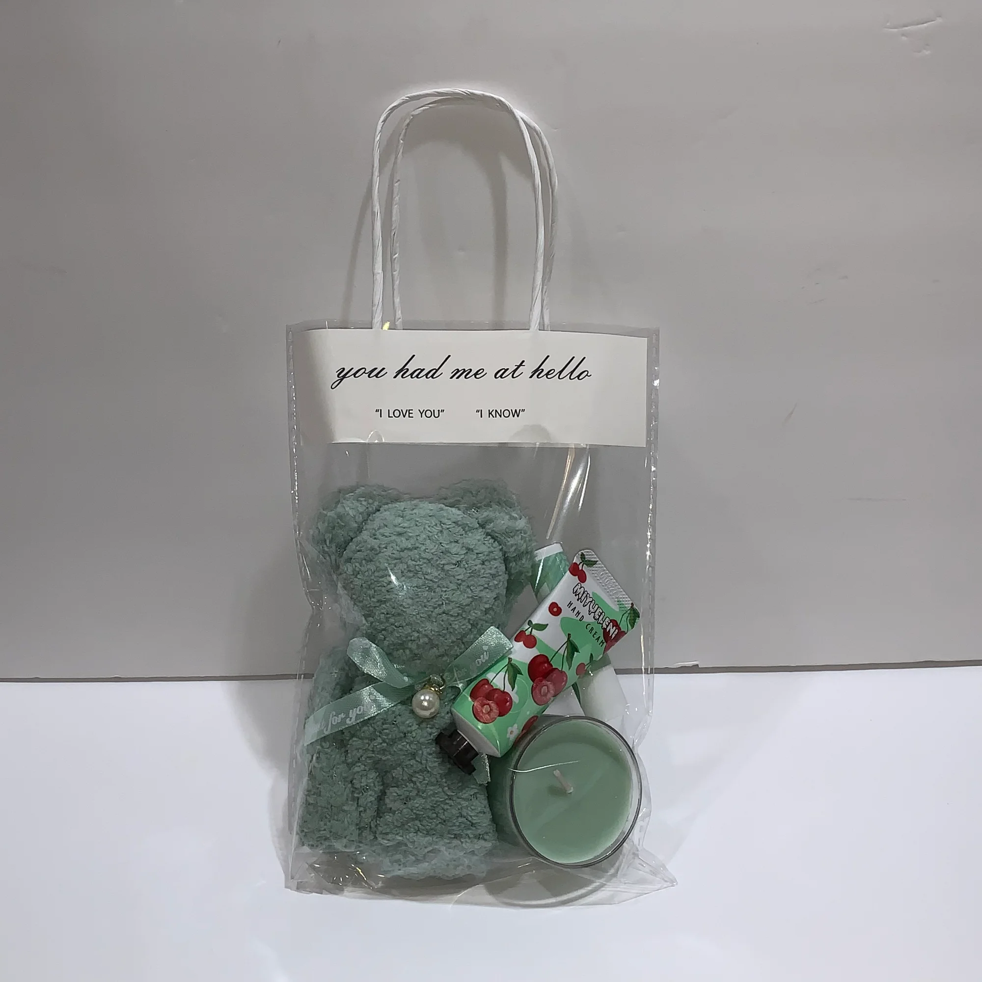 Hello Gift Bag – Mini Pamper Gift Set 🎀 product image 12